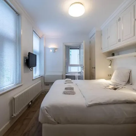 Amstel River View 2br Apartment- If You Want To Book, Please Contact On Wh-ats-app - 0034-635-518-216 !!!! Apartment *
